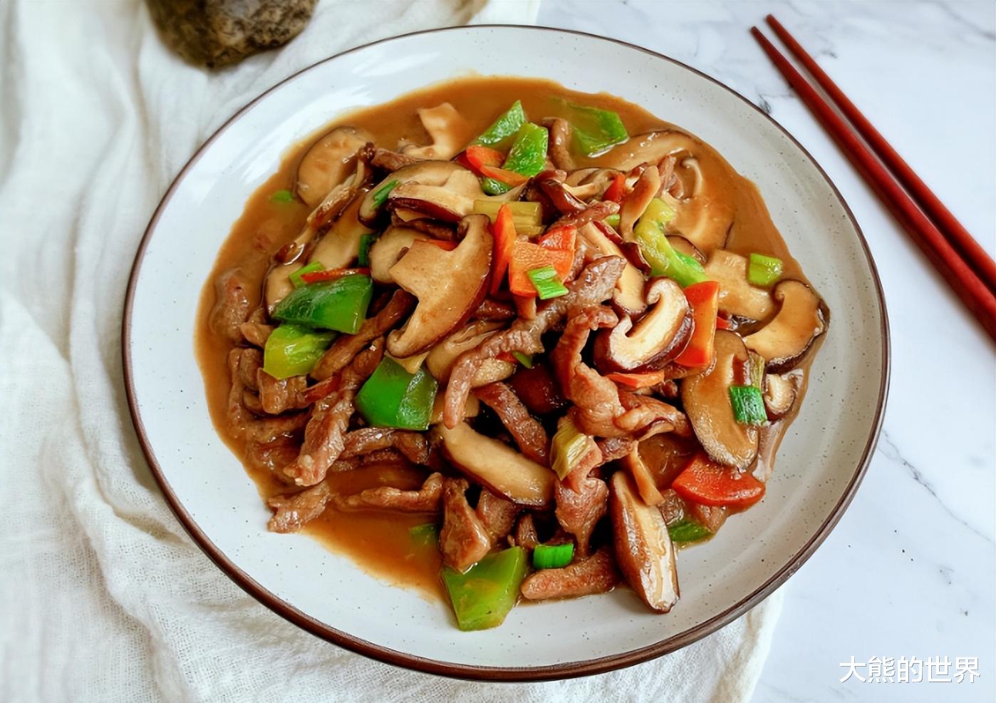 家常菜|这5道家常菜简单好吃，还花钱不多营养高，适合忙碌一天的上班族