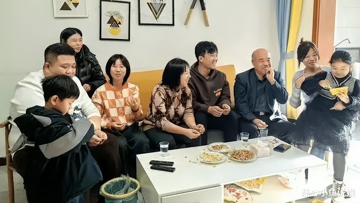 一场直播,揭开了富豪的“遮羞布”,解清帅一家口碑两极分化