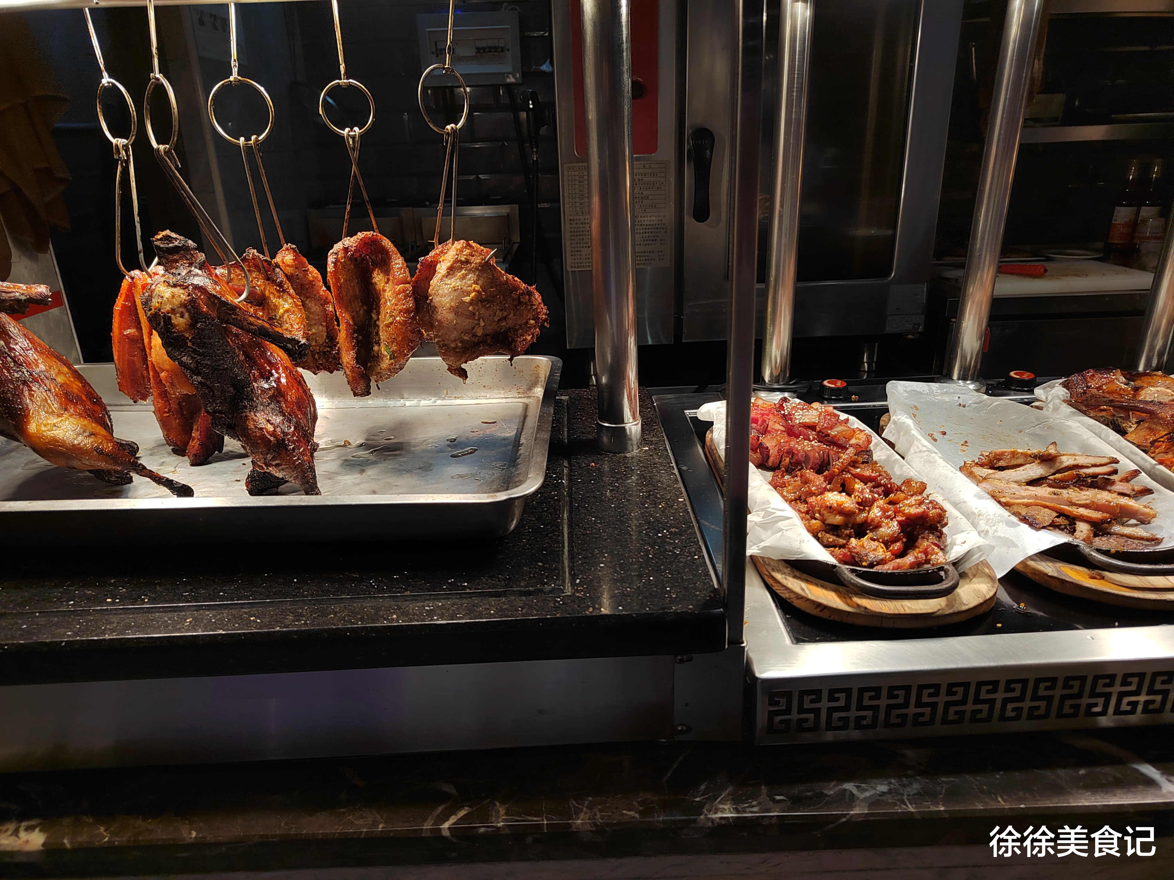 自助餐|吃自助餐，聪明人专挑6种“高端菜”，服务员：不是同行就是内行