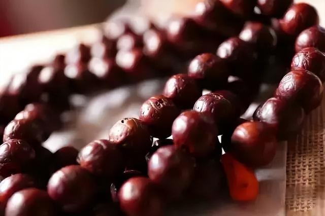 凤眼菩提|什么文玩的包浆,有凤眼这般治愈