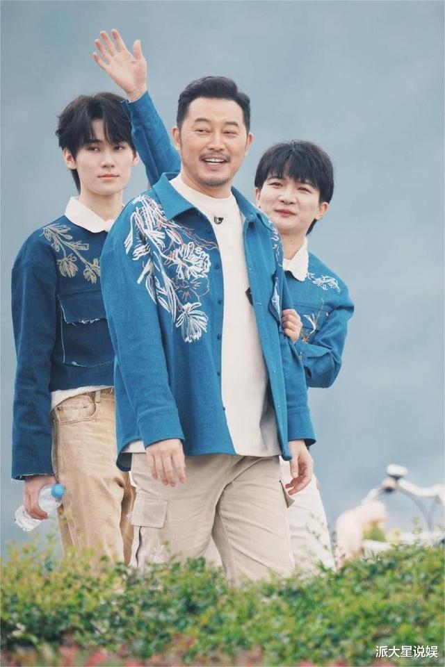 《奔跑吧》新一期引争议，最无聊嘉宾，无趣无梗无颜值？