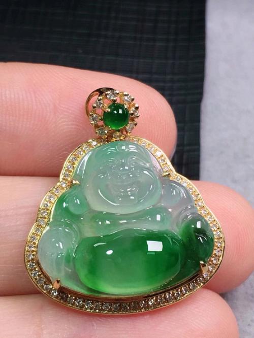 翡翠|佛公翡翠有什么好寓意