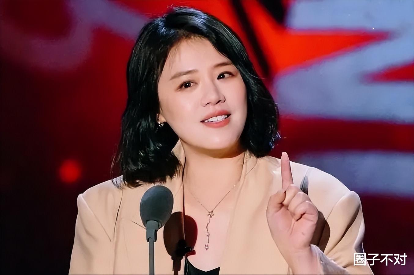 周冬雨“原形毕露”，葛优一脸无语看不下去，易立竞当年全说对了