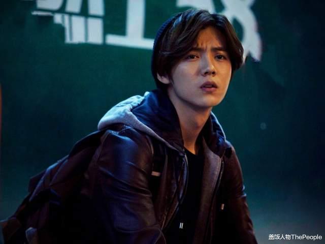 电影|流量明星进军电影圈：有人成首位00后百亿影人，有人面瘫还露怯