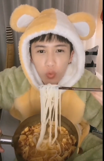 全网嗑疯,他俩甜炸了?!