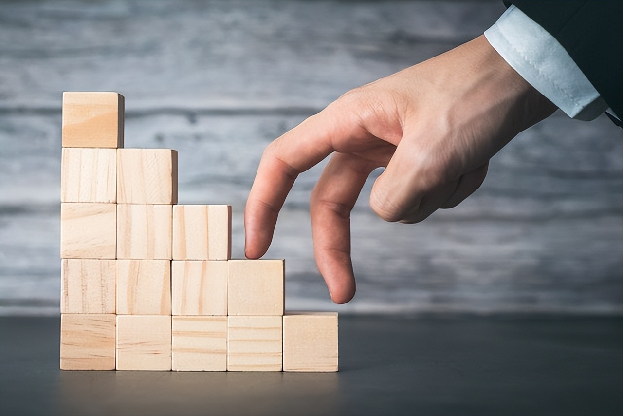 职场上，能力和关系哪个重要？精明人都懂的道理，别再被误导了