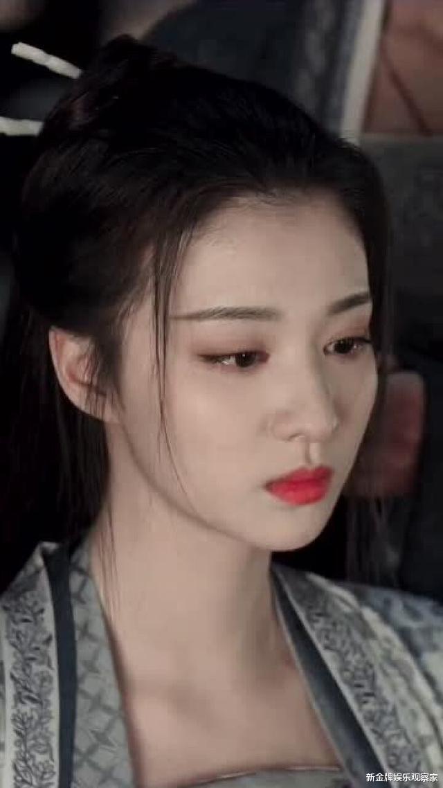 王楚然方深夜回应4大争议，没耍大牌没抢角，偷别人名字更属不实