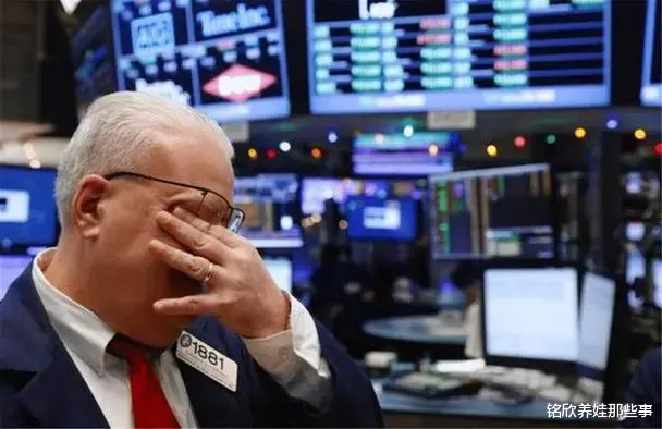 许多|压榨、通胀、萧条:美国年轻打工人躺平的真相