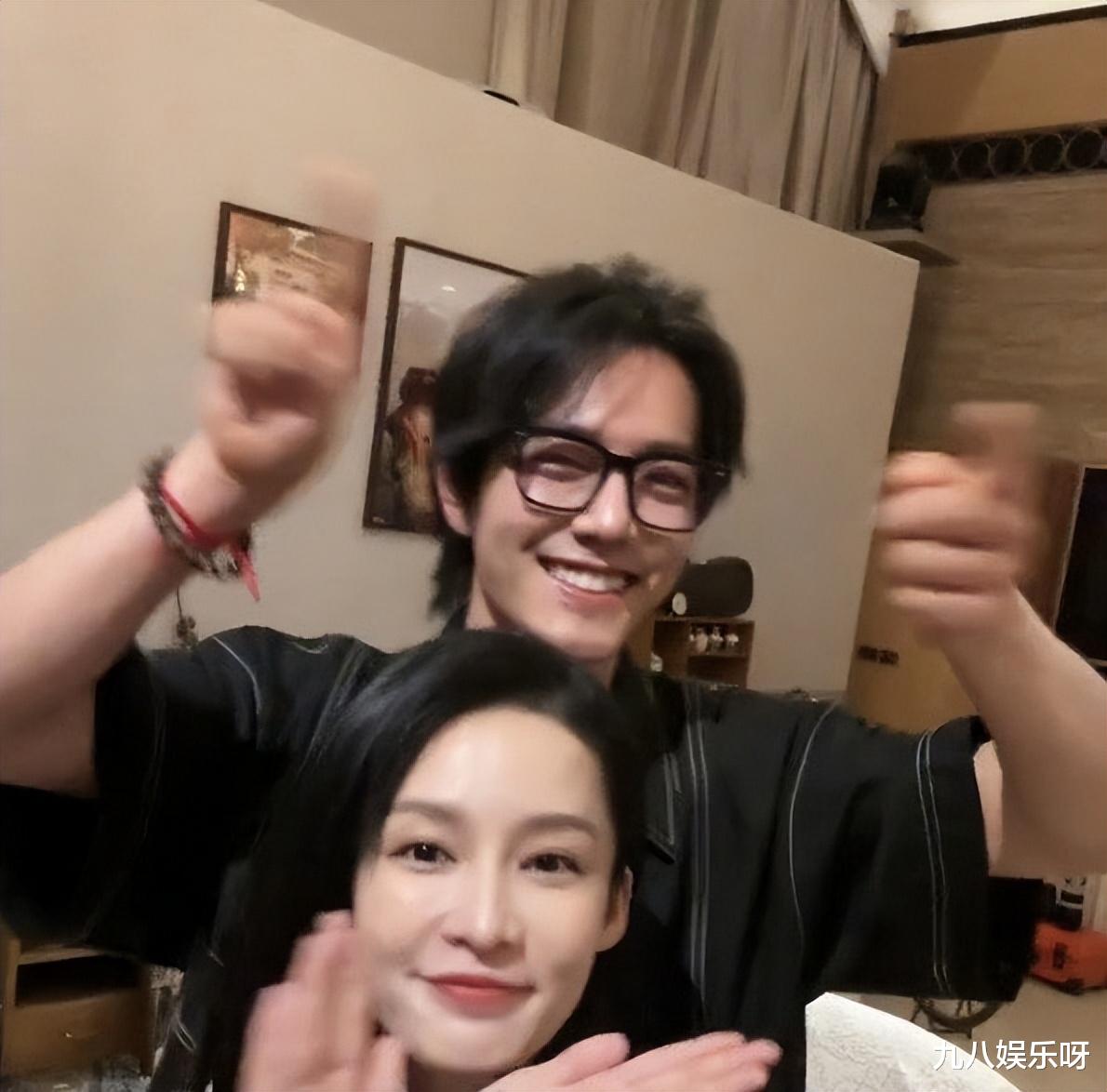 网传肖战将拍郑晓龙的戏,又是一部古装剧,粉丝:女主是谁?