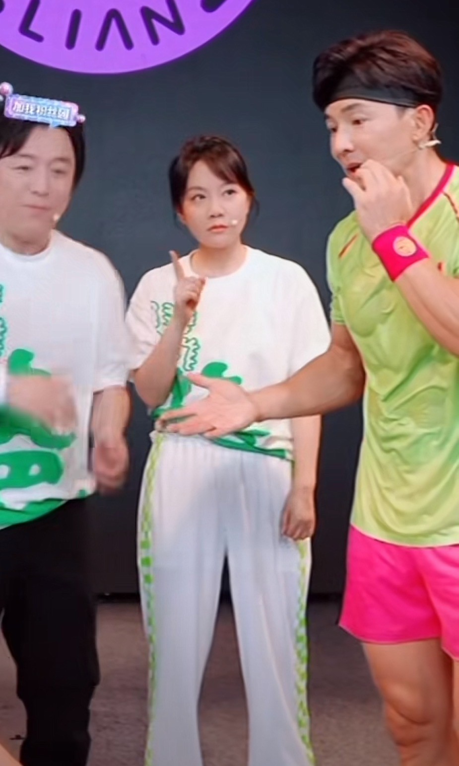 没想到，2023年12月才开始，52岁的闫妮以这样的方式，败光观众缘