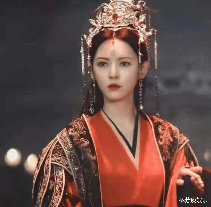 孟子义|顶着“网红脸”拍古装,张予曦与孟子义告诉你,越被嘲,越有价值