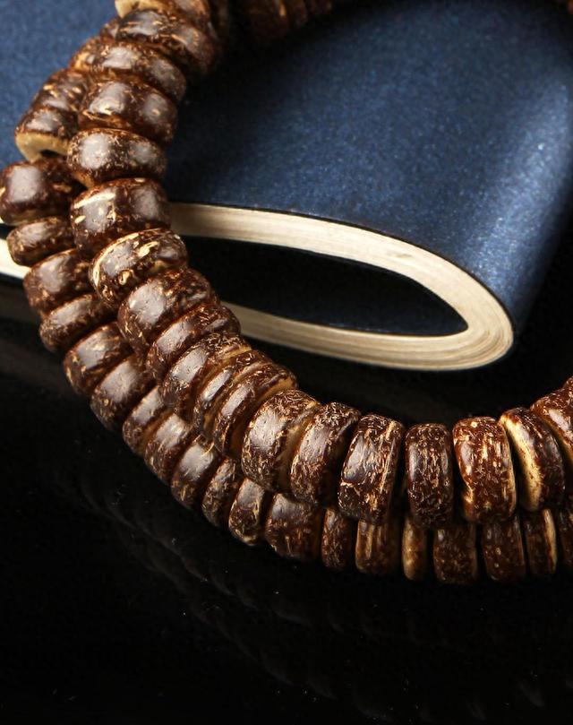 别闹了，大油手，大汗手就告别文玩吧，不，还有这4种可以玩！