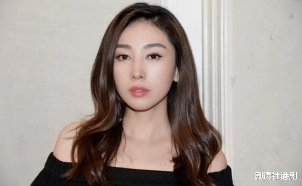 贾晓晨|大曝旧公司秘闻！TVB前女星默认有帮派之争，更试过拍剧被对手打懵