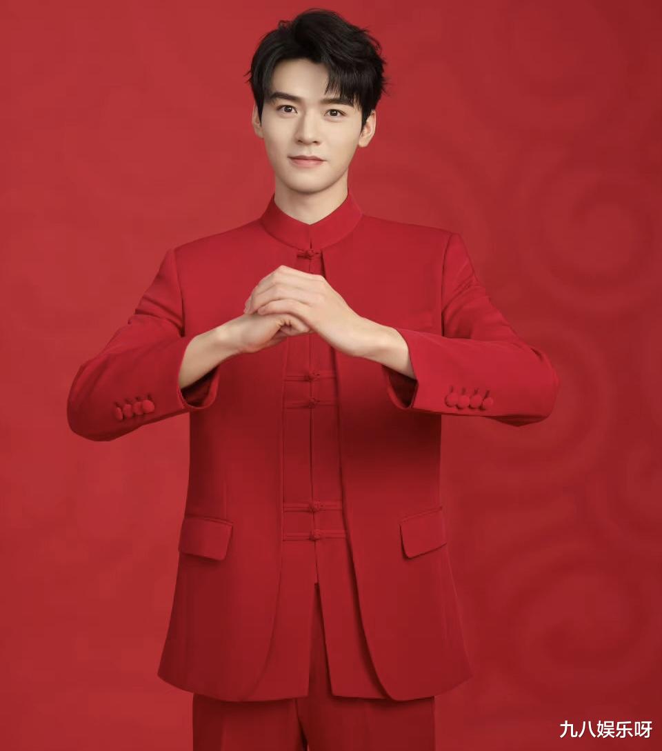 王一博|三大流量新春营业,王一博晒《无名》角色照,肖战、龚俊喜气十足