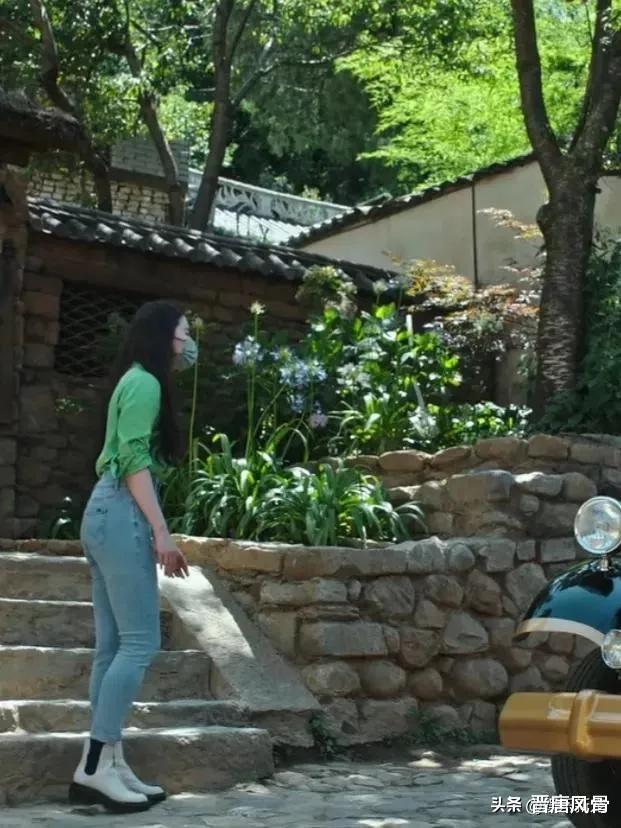 郑秀文|郑秀文的身材告诉你:“排骨精”一点都不美,身材丰腴才是真绝色