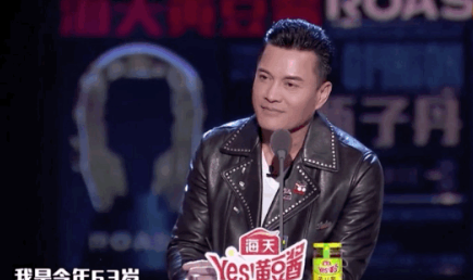 吕良伟|67岁吕良伟和60岁关之琳的同框照,彻底让我怀疑人生了