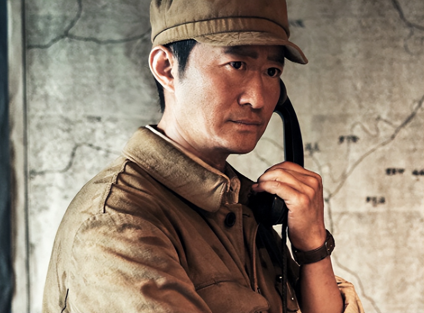 《上甘岭》央视播出，忍了欧豪演黄继光，真忍不了邱少云的扮演者