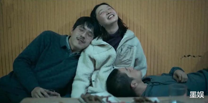 王传君说跪下,刘昊然浴帘抱,这些片中的性隐喻看得人头皮发麻