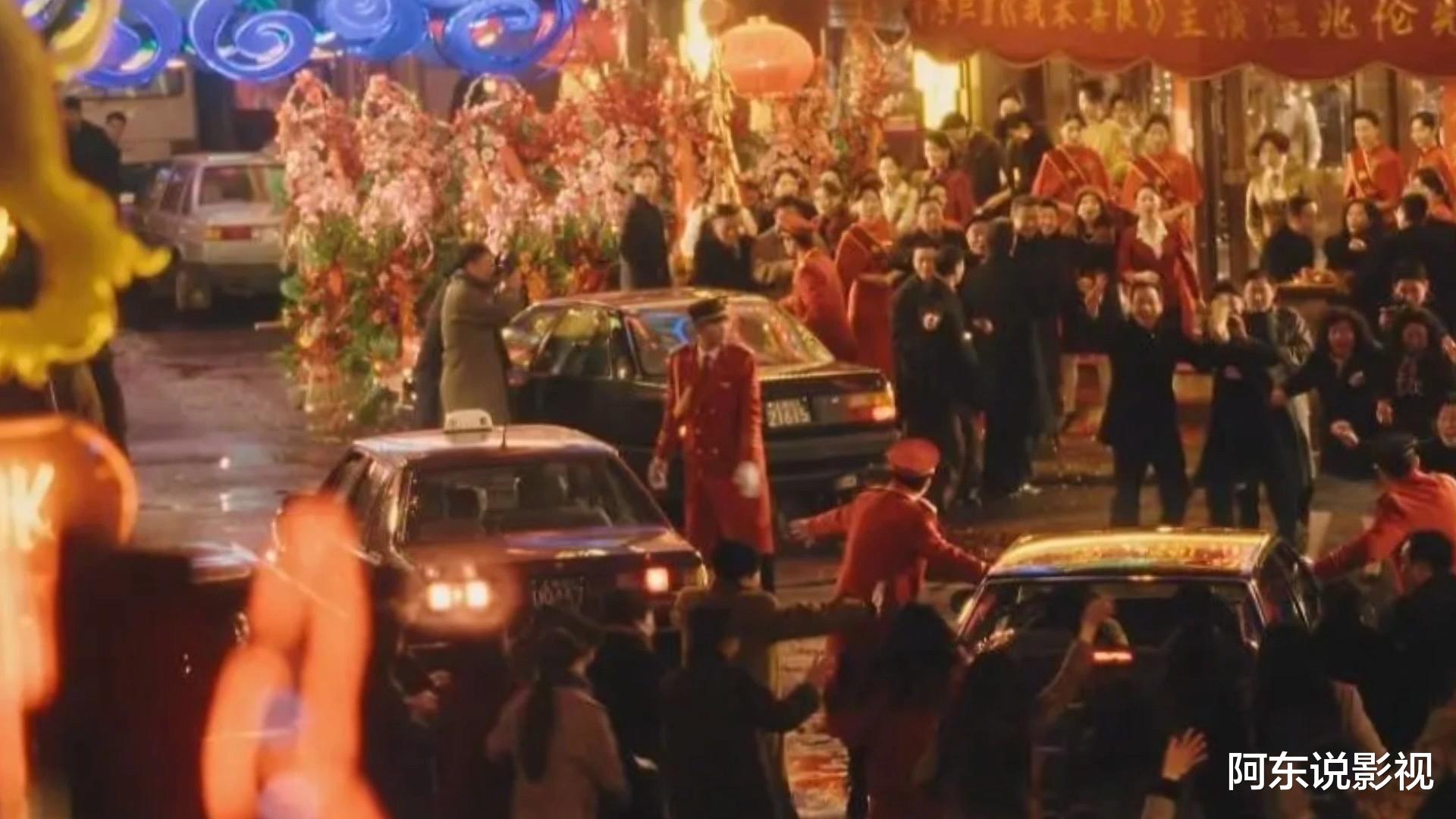 中国的导演们!请你们看看《繁花》导演是怎样拍穷人的