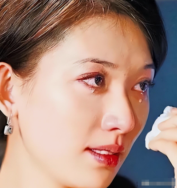 台媒曝林志玲被家暴实锤！假体被打碎返台修复，患抑郁症自杀被救