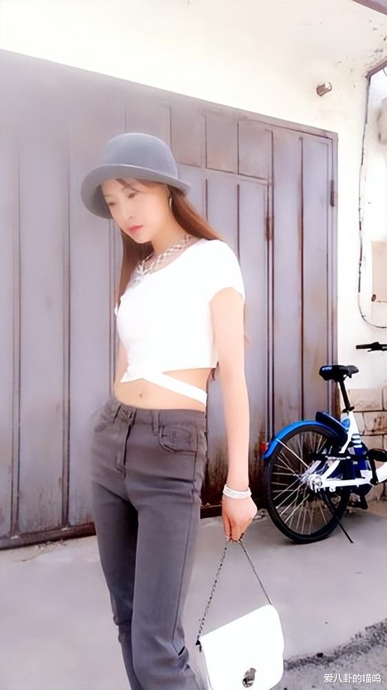 “袖珍腿模”伊贞羽的无奈：我以为遇到真爱，哪里想到他是恋腿癖