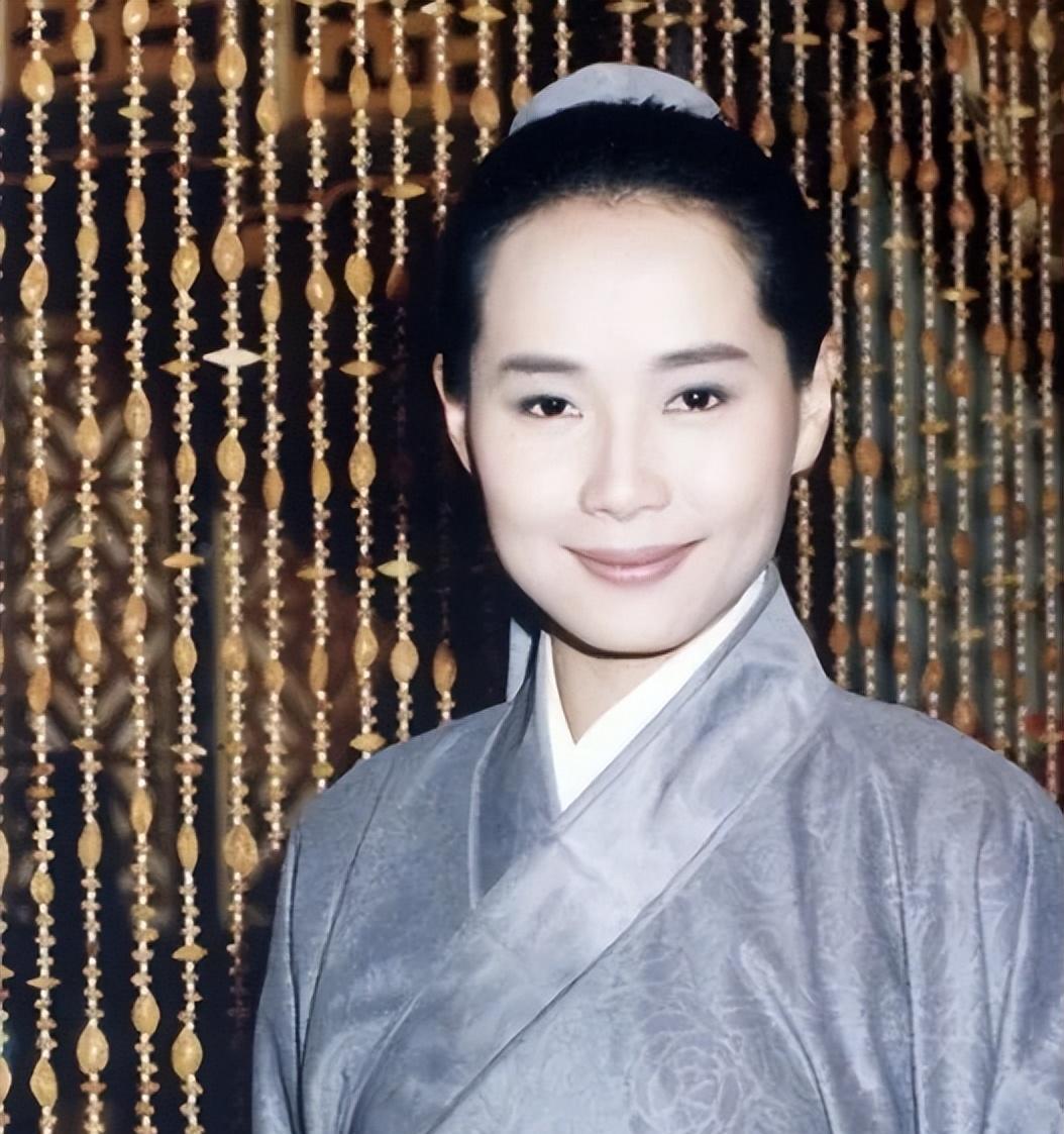 女生男相竟是大富大贵相 但有人美颜盛世 有人被说太丑 差距真的大