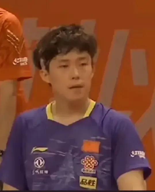 以后是未知数,至少在职业生涯中,她是那道激励他的光。