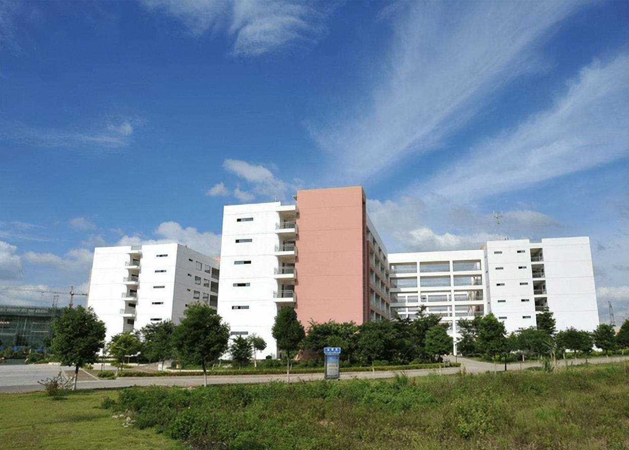 教育部|教育部发布通知,22所专科院校升级为本科,已考上的学生眼光独到