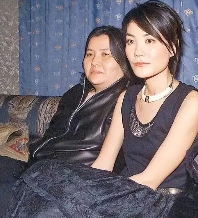 陈宝莲|纪实陈宝莲跳楼21年,儿子被王菲经纪人抚养,模样酷似干爹黄任中