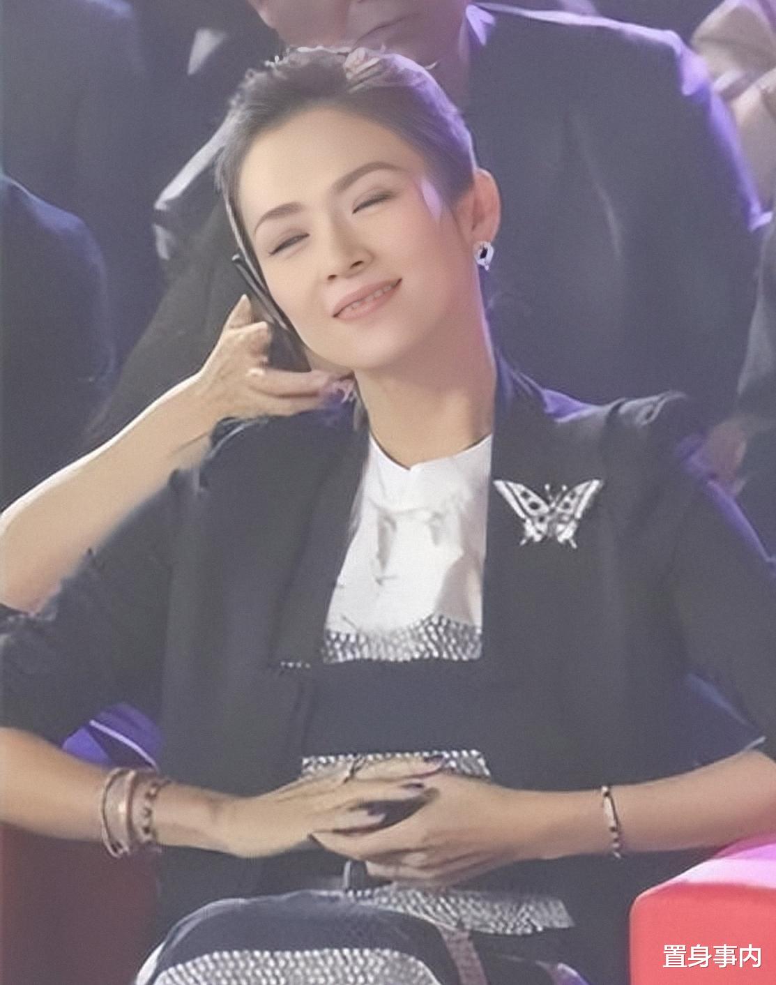 明星助理|一张“明星助理”招聘表，将艺人的“高高在上”，扒得一干二净