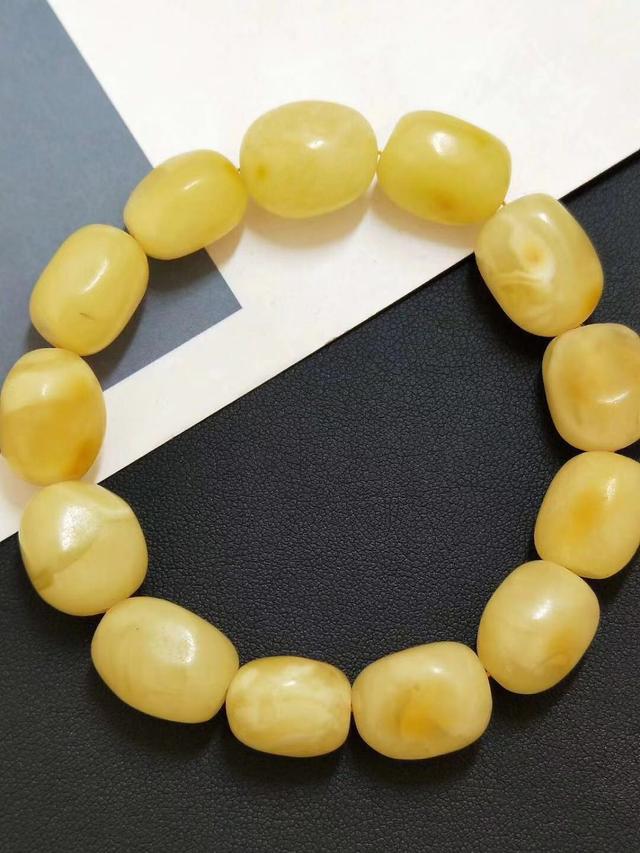 哥窑|这几种文玩一到秋冬就“危险”,轻则变丑,重则报废