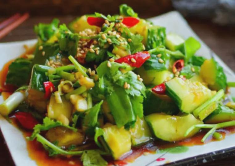 凉拌黄瓜|为啥饭店的凉拌黄瓜那么好吃?很多人第一步就做错了,难怪不好吃