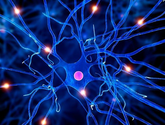 为什么说半夜醒来，别看时间、别喝水？医生：别不信