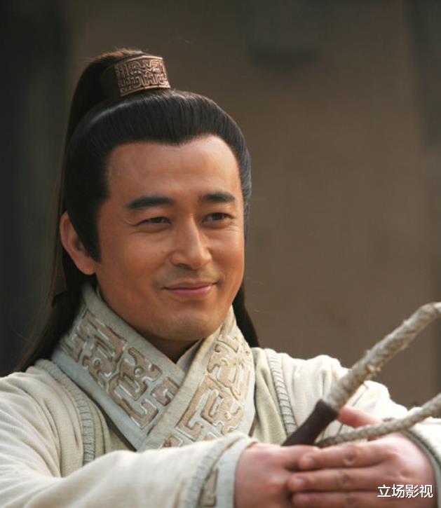 平凡之路|今晚播出!又一部大剧登陆央视,13位实力派加盟,欲再掀收视狂潮