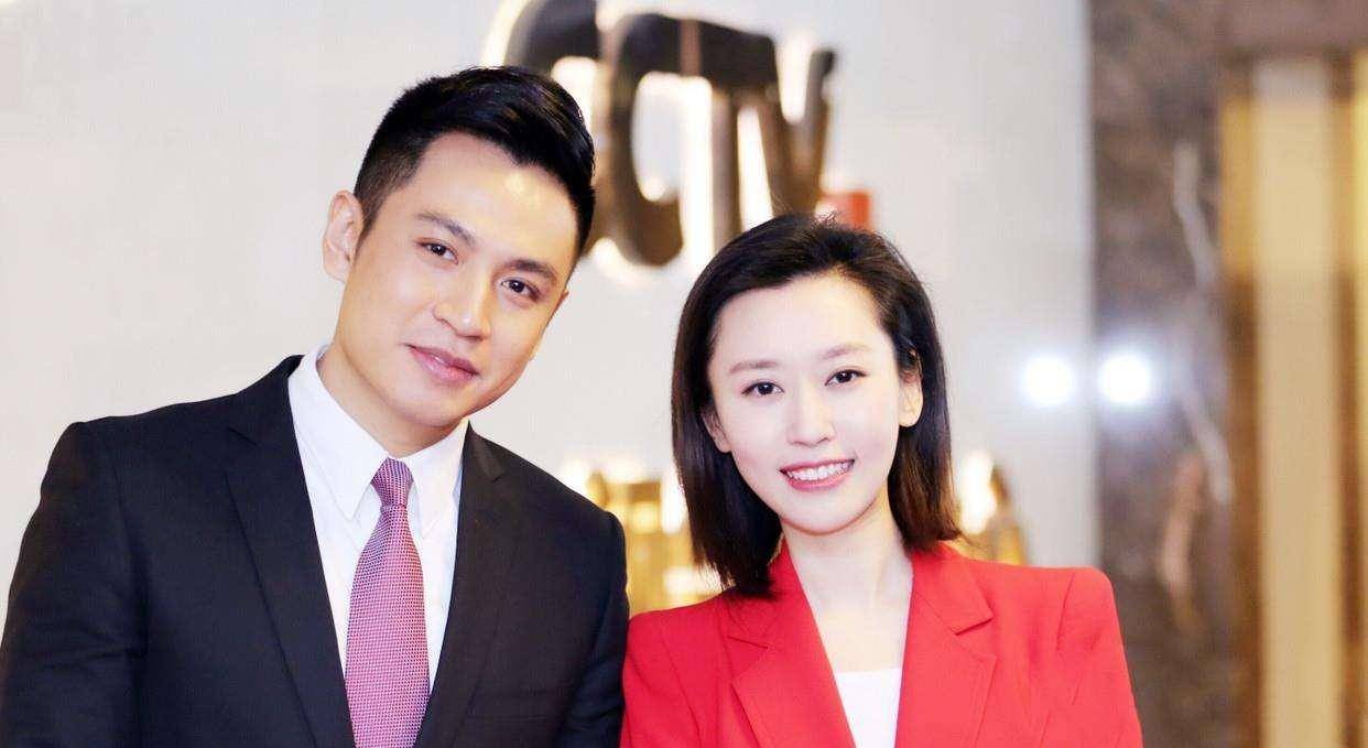 《新闻联播》主持王音棋“突然”笑了，评论区却沦陷：再也不看你