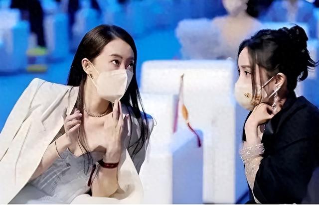 从爆红到“打回原形”，高叶只用了半年，终是步了张小斐的后尘