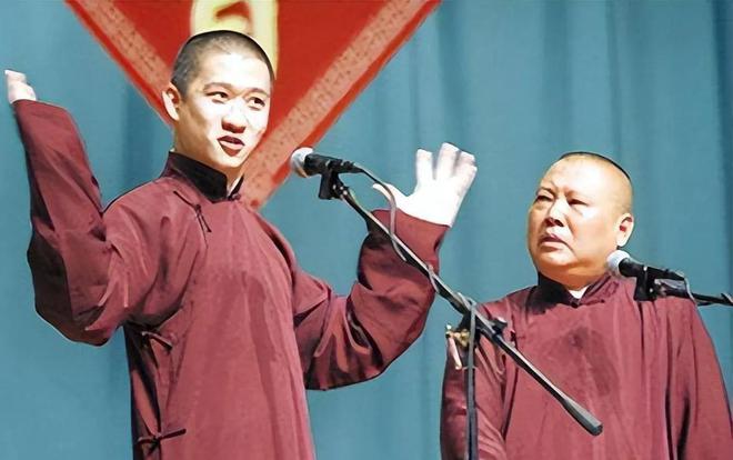 郭德纲传授了曹云金吃饭的技艺,曹云金应该需要知恩图报,不能够因为钱