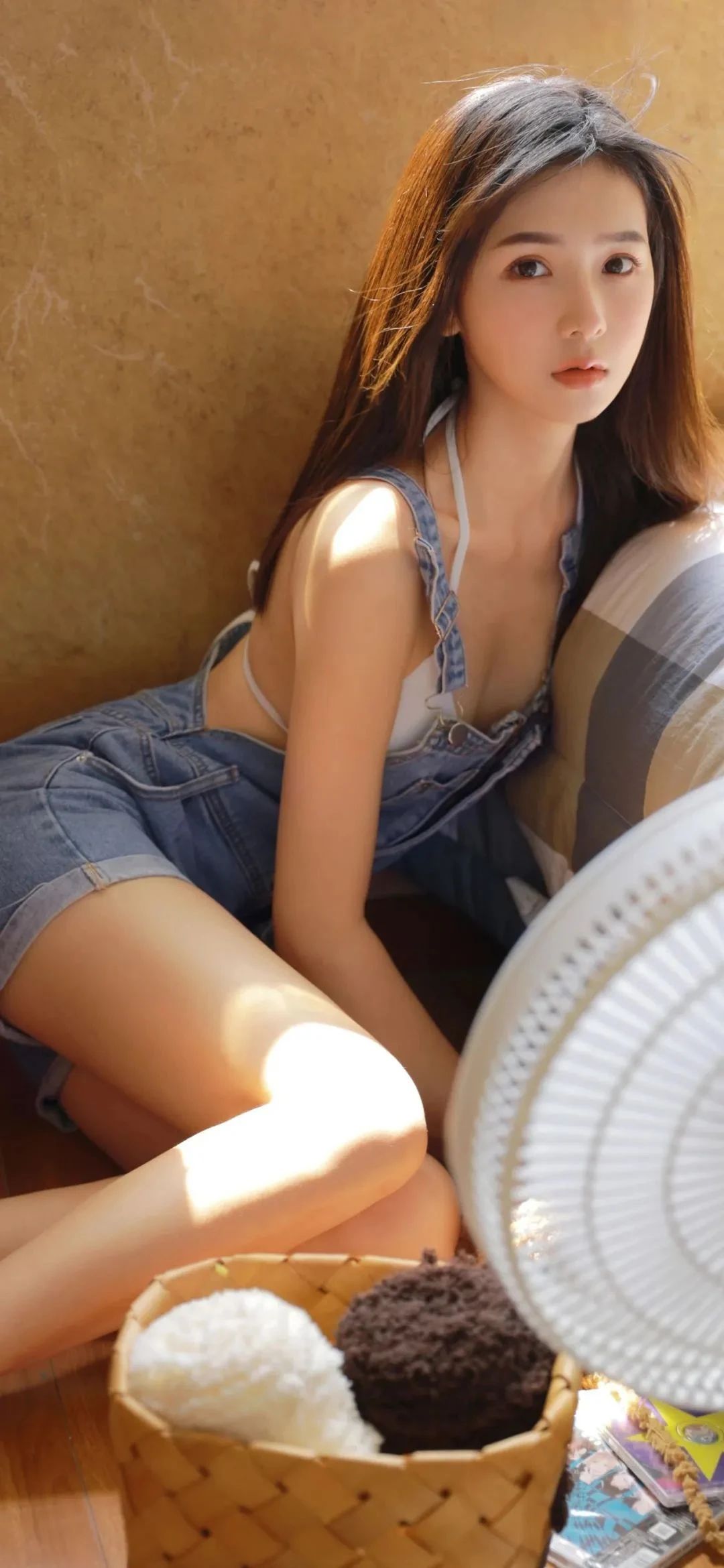 |手机美女壁纸230202