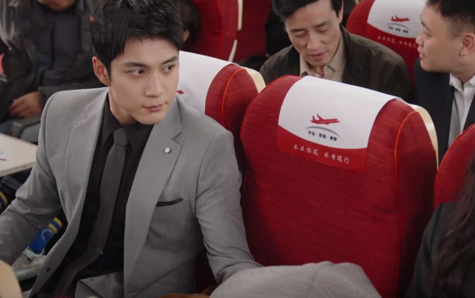 仅播2集收视第一,湖南卫视这剧播出后,就牢牢抓住了我的眼球