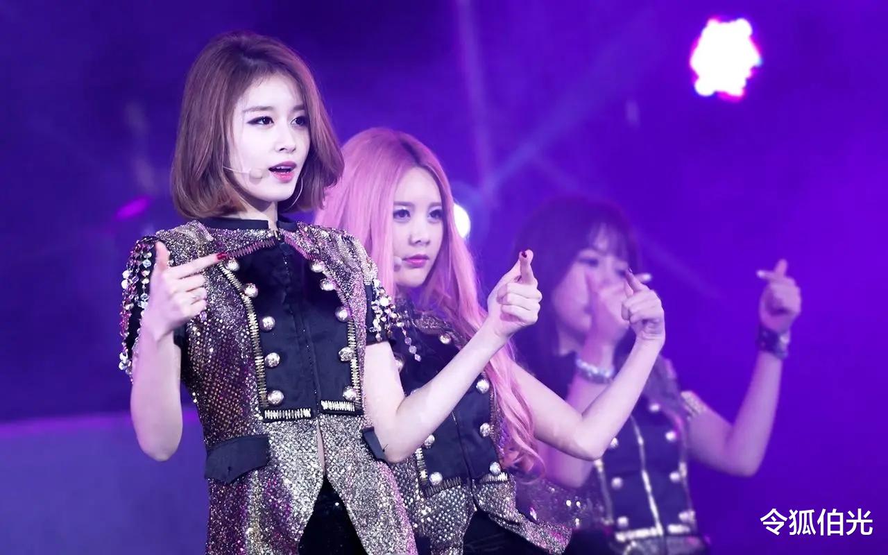 一个暑假6部爆款,一个濒临死亡,韩国电影给中国“上了一课”