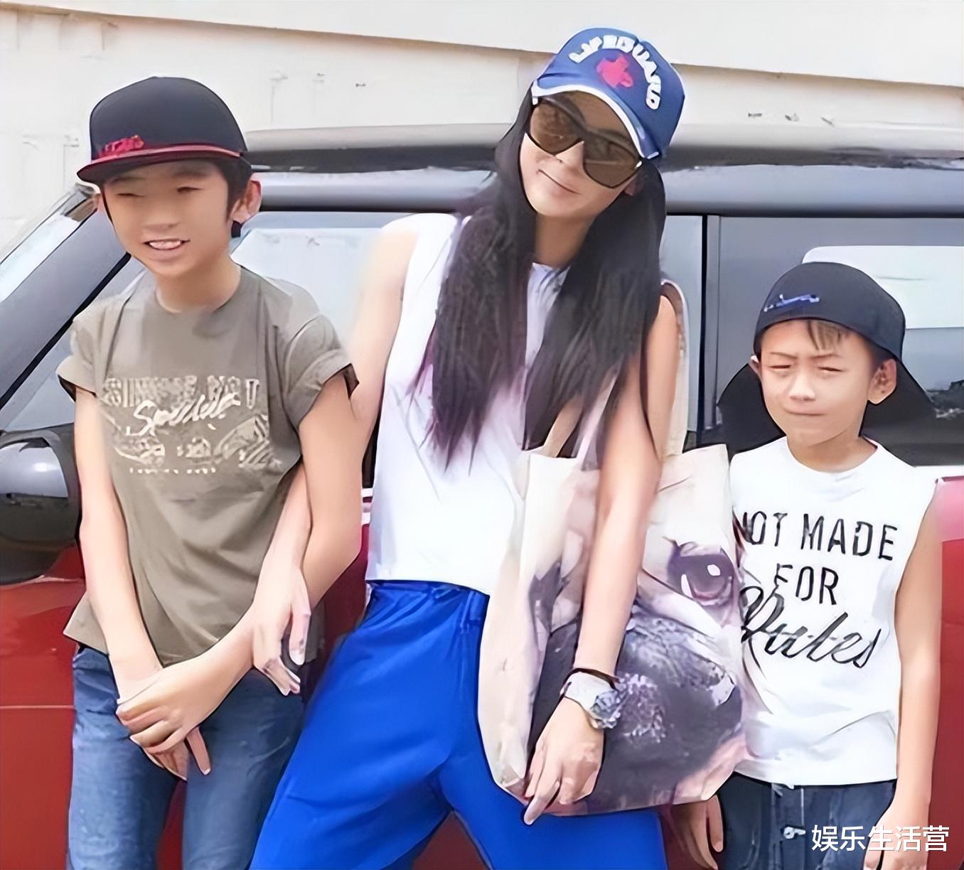 谢霆锋|太聪明！王菲谢霆锋机场牵手，张柏芝送百分百祝福，公开回应其复合