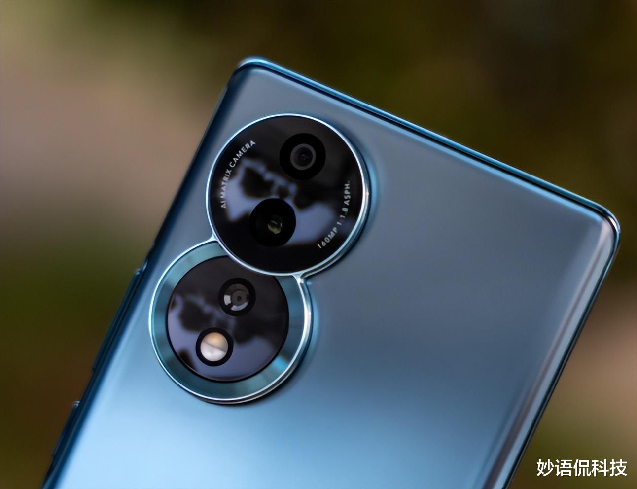 华为荣耀|开卖两个月降到2499元，1.6亿主摄+256GB，颜值还高