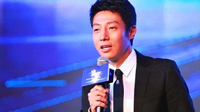 撒贝宁瞒不住了？与妻子李白婚姻形同虚设，难怪不再受央视重用！