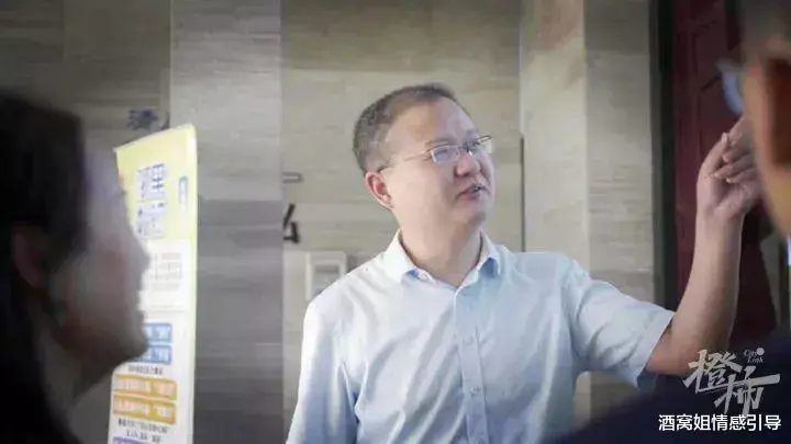 金华|金华开出年薪80万招聘公务员火上热搜!这钱好拿吗?薪酬一成不变吗?听听他们怎么说