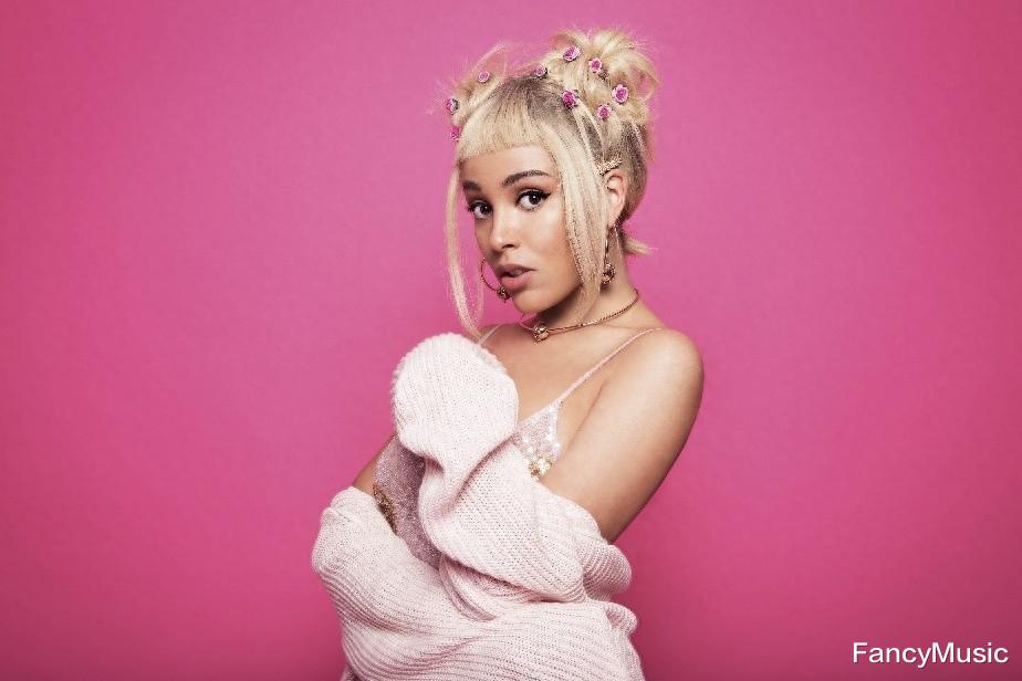 “疯魔”女歌手豆荚猫:得罪粉丝反而越吃香?新专辑销量暴露一切