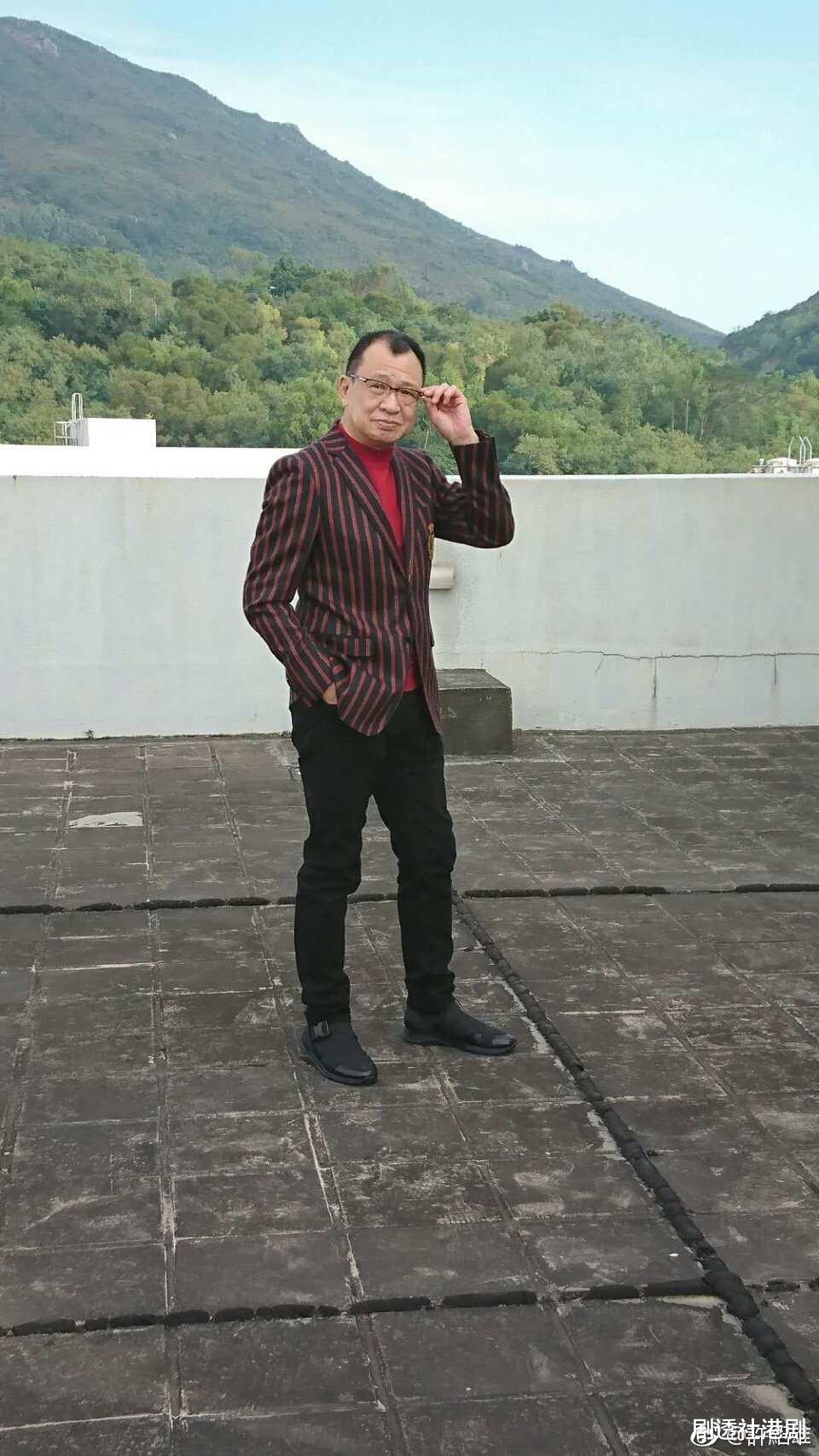 知名港星年底嫁女!香港、新加坡两地大摆60桌,已准备两千万嫁妆