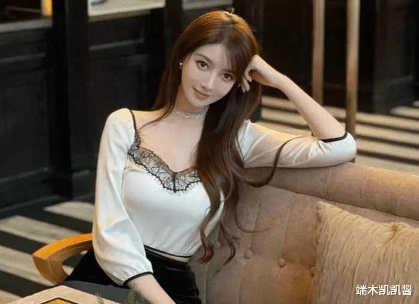 杨颖还在怀念,叶柯却不再留恋,目标转为朱一龙,声称不吃二次亏