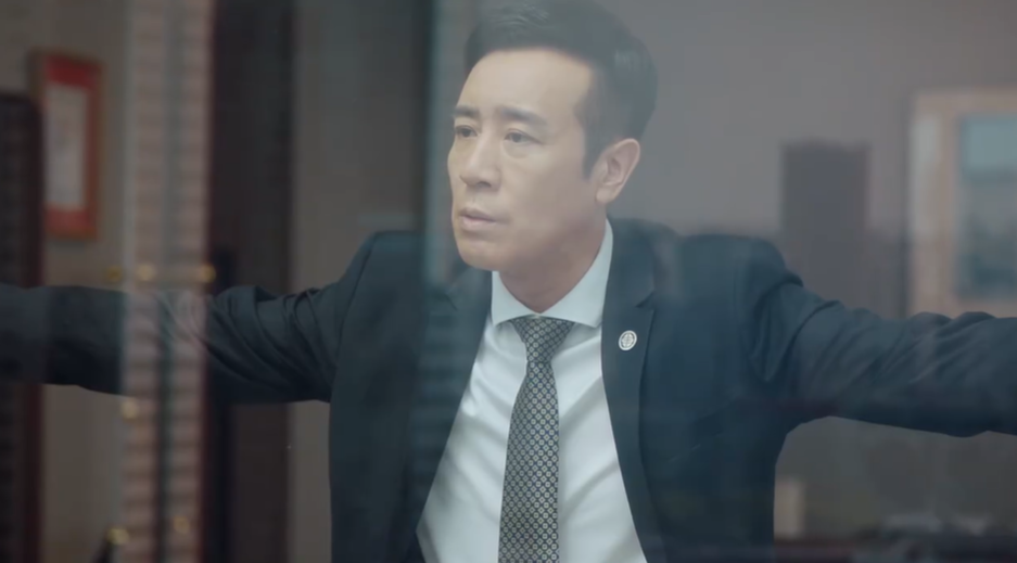 靳东新剧仅播2集,收视率破1.3,终于有可以让我熬夜狂追的剧了