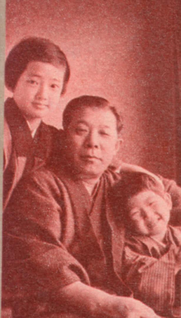 三浦友和|71岁三浦友和帅气依旧,64岁山口百惠胖成奶奶,俩人凭啥幸福43年