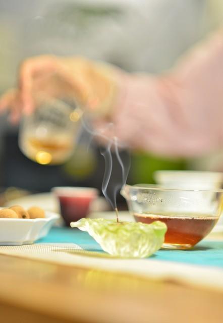 “五十之年,行稳致远”:过了50岁后,不要太拼了,稳住才是赢家